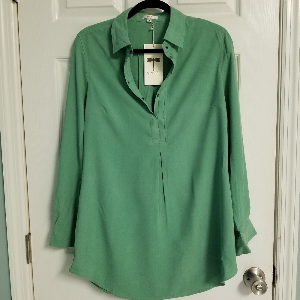 NWT Tyler Boe Green Silk Button Down Blouse